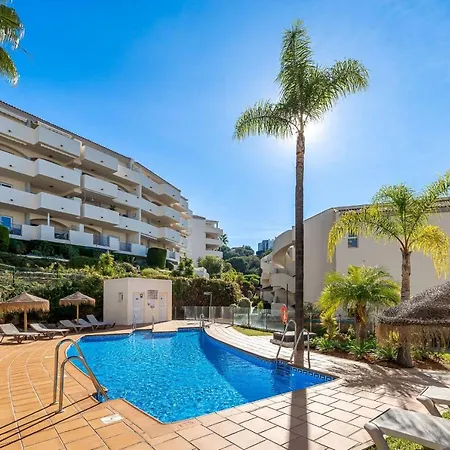 Hills Chic 3 Bed Elviria,