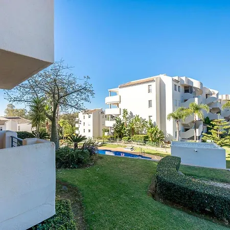 Apartment Hills Chic 3 Bed Elviria, *