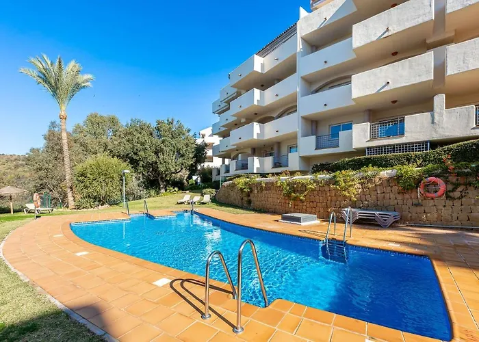 Hills Chic 3 Bed Elviria, *