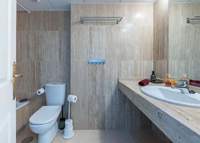 Hills Chic 3 Bed Elviria, Marbella