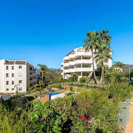 Hills Chic 3 Bed Elviria, *