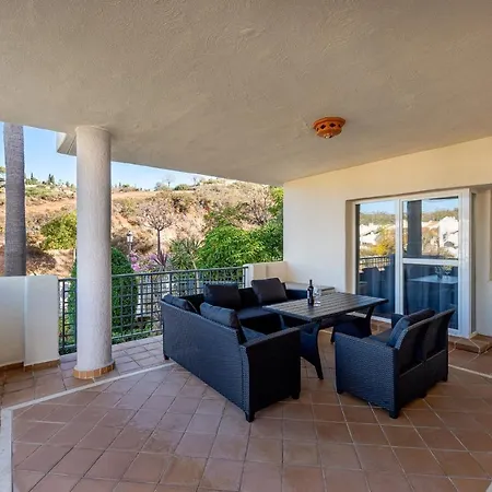 شقة Hills Chic 3 Bed Elviria, *