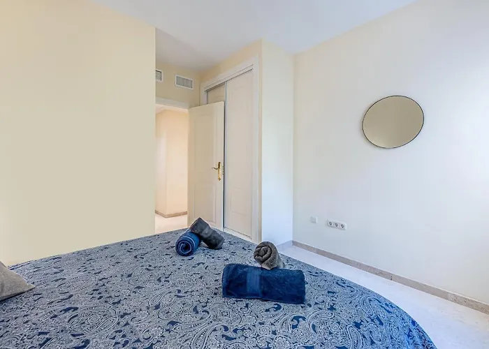 Hills Chic 3 Bed Elviria, Apartament *
